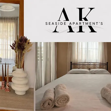 A&k Seafront 10m To Beach-private Access,tolo Lejlighed